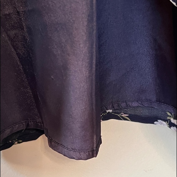 Showpo Navy Floral Button Front Mini dress size large - Picture 3 of 9